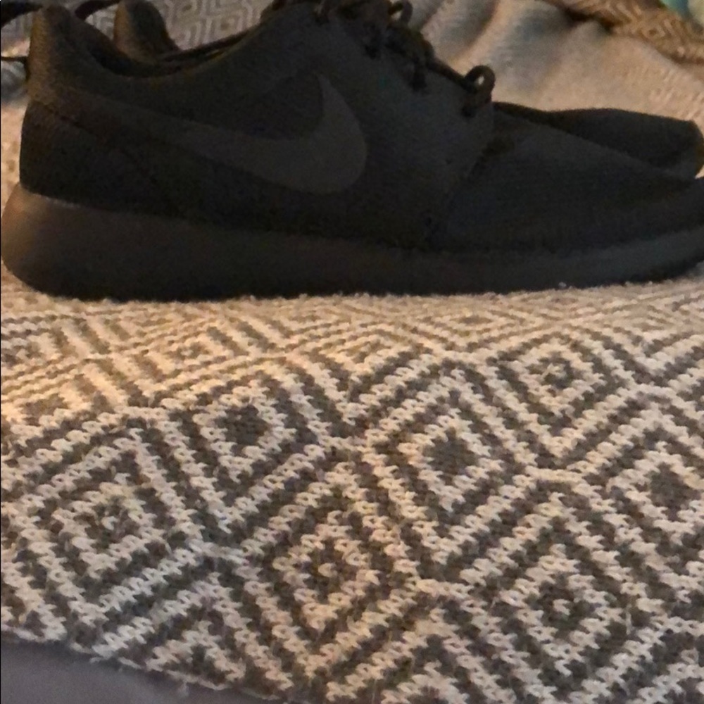 Women’s Nike Roshe